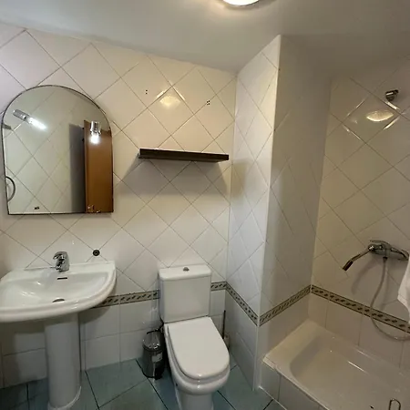 Funchal With Pool - Garajau 2 Apartamento *